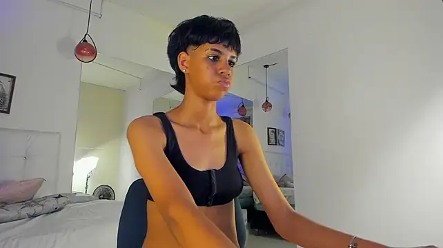 dayis118 stripchat live cam model