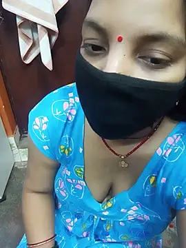 Manjudear stripchat live cam model