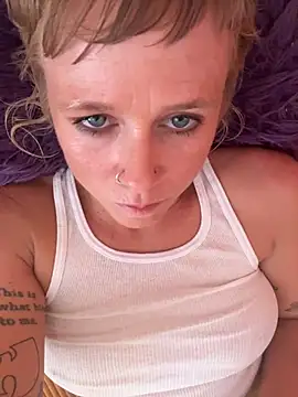 goodgirlbabydoll stripchat live cam model