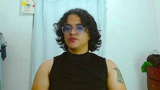 Diane_exotic stripchat live cam model