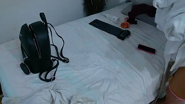 maggy_w stripchat live cam model