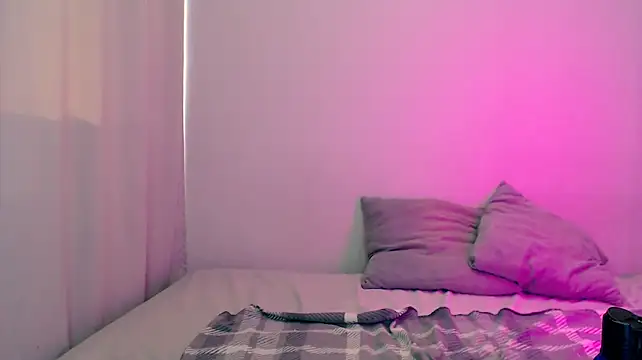 httpslanaaa stripchat live cam model
