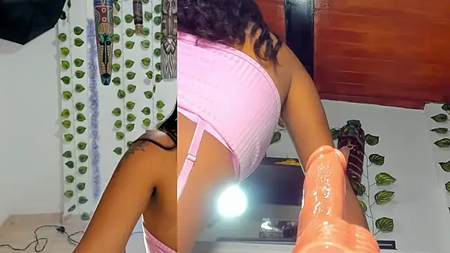 bella__funny stripchat live cam model