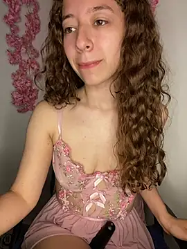 -rosi stripchat live cam model