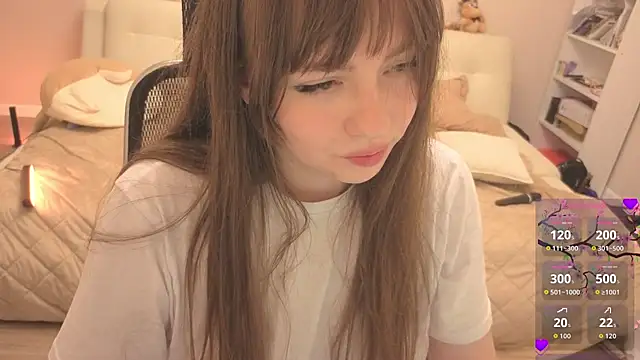 Lunar_Bunny stripchat live cam model