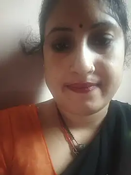 Rayal_bhabi stripchat live cam model