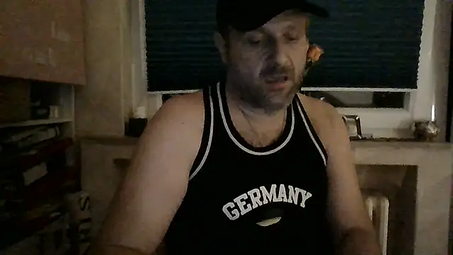 Funfukruon stripchat live cam model