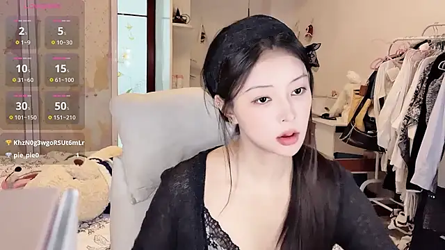 secret-anan stripchat live cam model