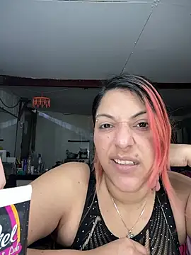 paulina2358 stripchat live cam model