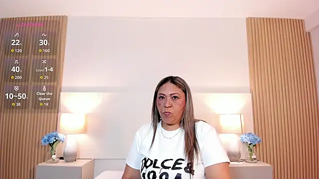 VictoriaSugar stripchat live cam model