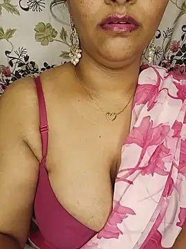Love_me_7 stripchat live cam model