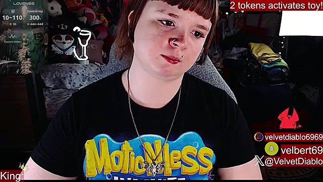VelvetDiablo stripchat live cam model