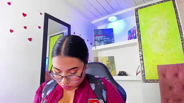 susan_mooree stripchat live cam model