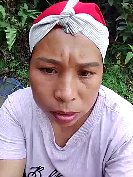 nami-2k stripchat live cam model