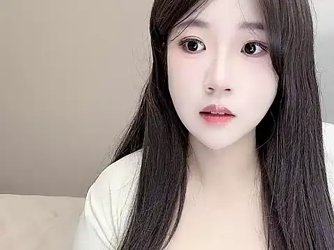 Lucy_8858 stripchat live cam model