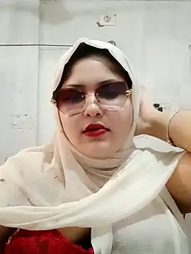 Nusrat-N stripchat live cam model