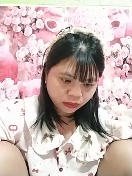 Xuka_lyss stripchat live cam model