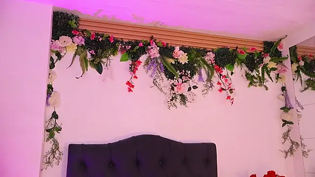 Domenica_Dupont stripchat live cam model