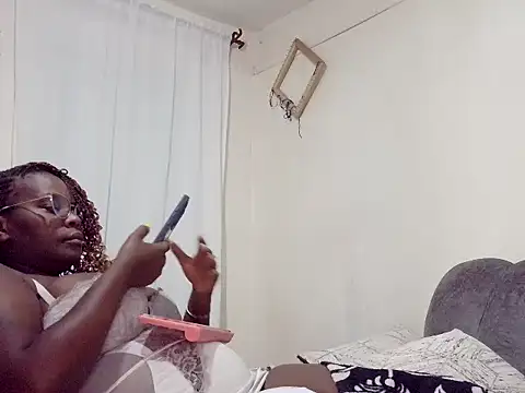 african_sexygoddess stripchat live cam model