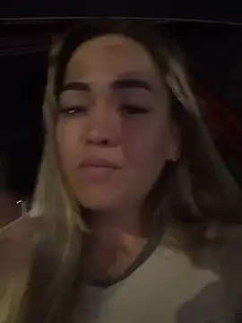 Danielavegax stripchat live cam model