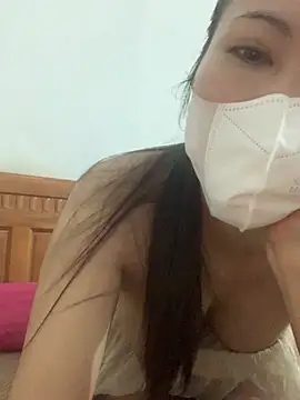 -mathcute- stripchat live cam model