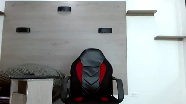 Gaeliitto stripchat live cam model