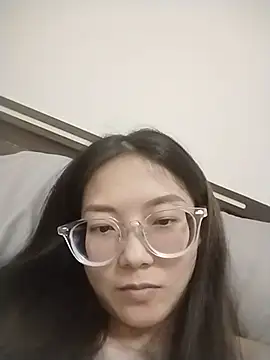 Lu_Nana stripchat live cam model