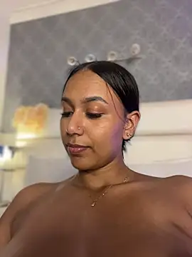 MiilaBlake stripchat live cam model