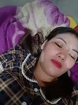 meg_06 stripchat live cam model