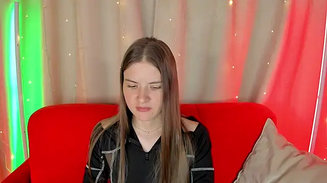 SpicyBelle stripchat live cam model