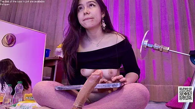 pink_flower_ stripchat live cam model
