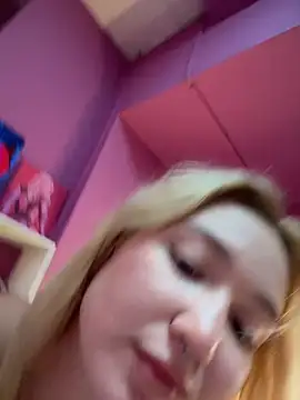 Rimmahottes stripchat live cam model