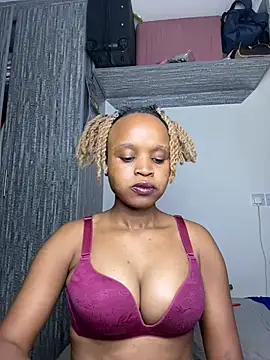 Tempting_Ebony stripchat live cam model