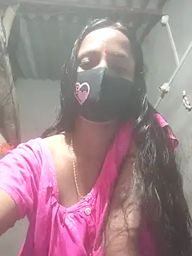 diyadey299 stripchat live cam model