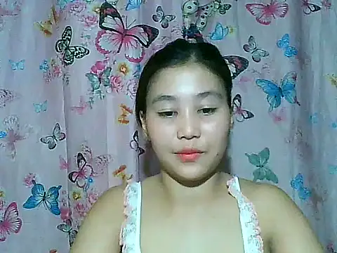 SexyAsianPussy4u stripchat live cam model