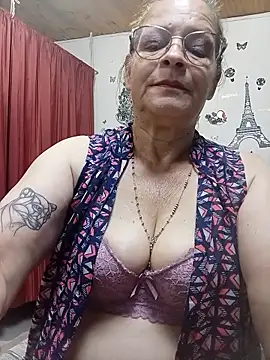 katrinna_ stripchat live cam model