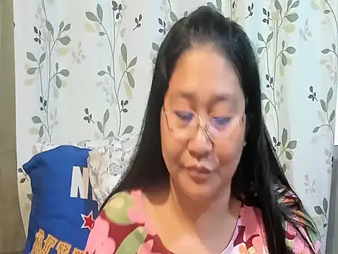 CHUBBY_ANGEL09 stripchat live cam model