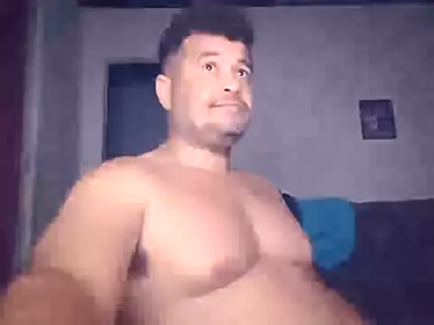 tarra122 stripchat live cam model