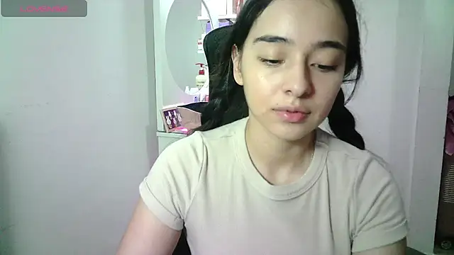 aineangeel stripchat live cam model
