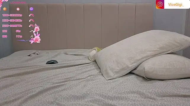 your_bunnygirl stripchat live cam model