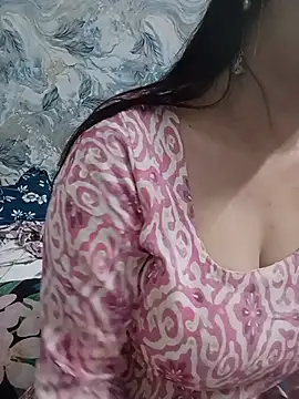 Haniya-143 stripchat live cam model