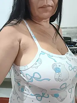 AnittaTettona stripchat live cam model