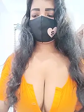 Nodi- stripchat live cam model