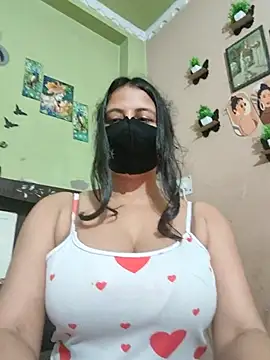 Hot-priyaX stripchat live cam model