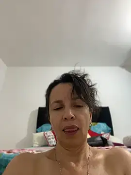 Soy_Camila8 stripchat live cam model