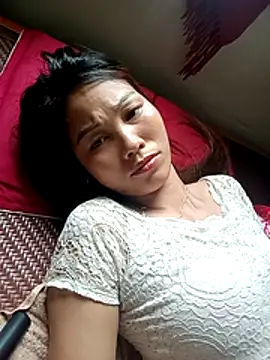 Suly-sweet stripchat live cam model