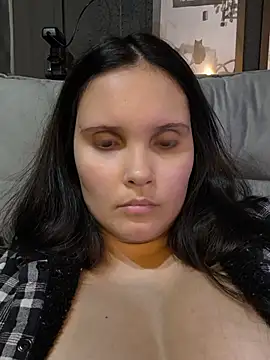 gatinhaagaucha stripchat live cam model