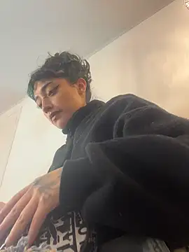 baby_akuma_ stripchat live cam model