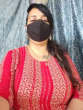 cute-tanvi stripchat live cam model