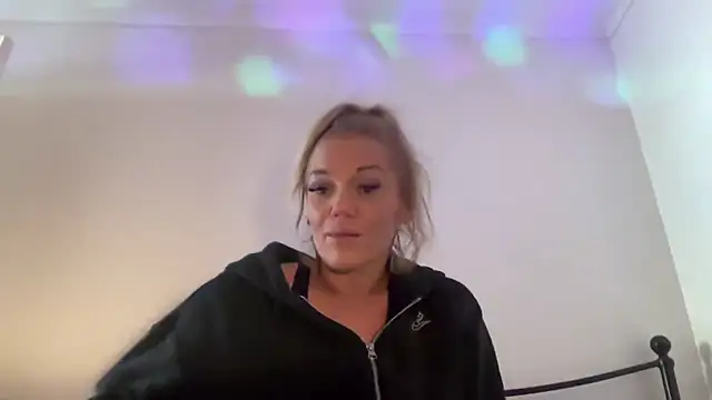 Iamstephc stripchat live cam model